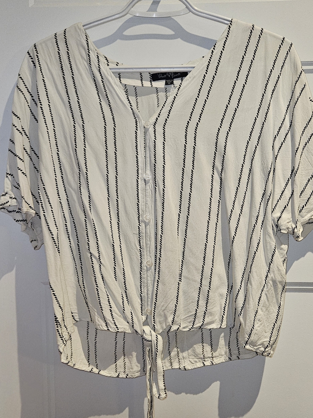 🔥2/$13🔥Velvet Heart White Button-Front Tie Hem Striped Top